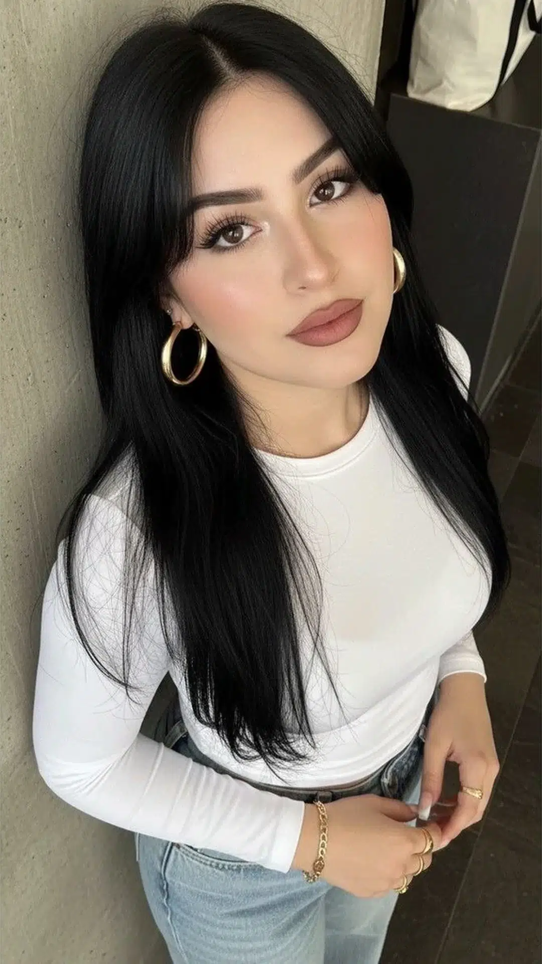 Beylikdüzü escort makalesi için kütüphane görseli 8, 01 portre
